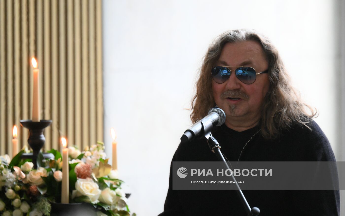 Прощание с телеведущим Юрием Николаевым