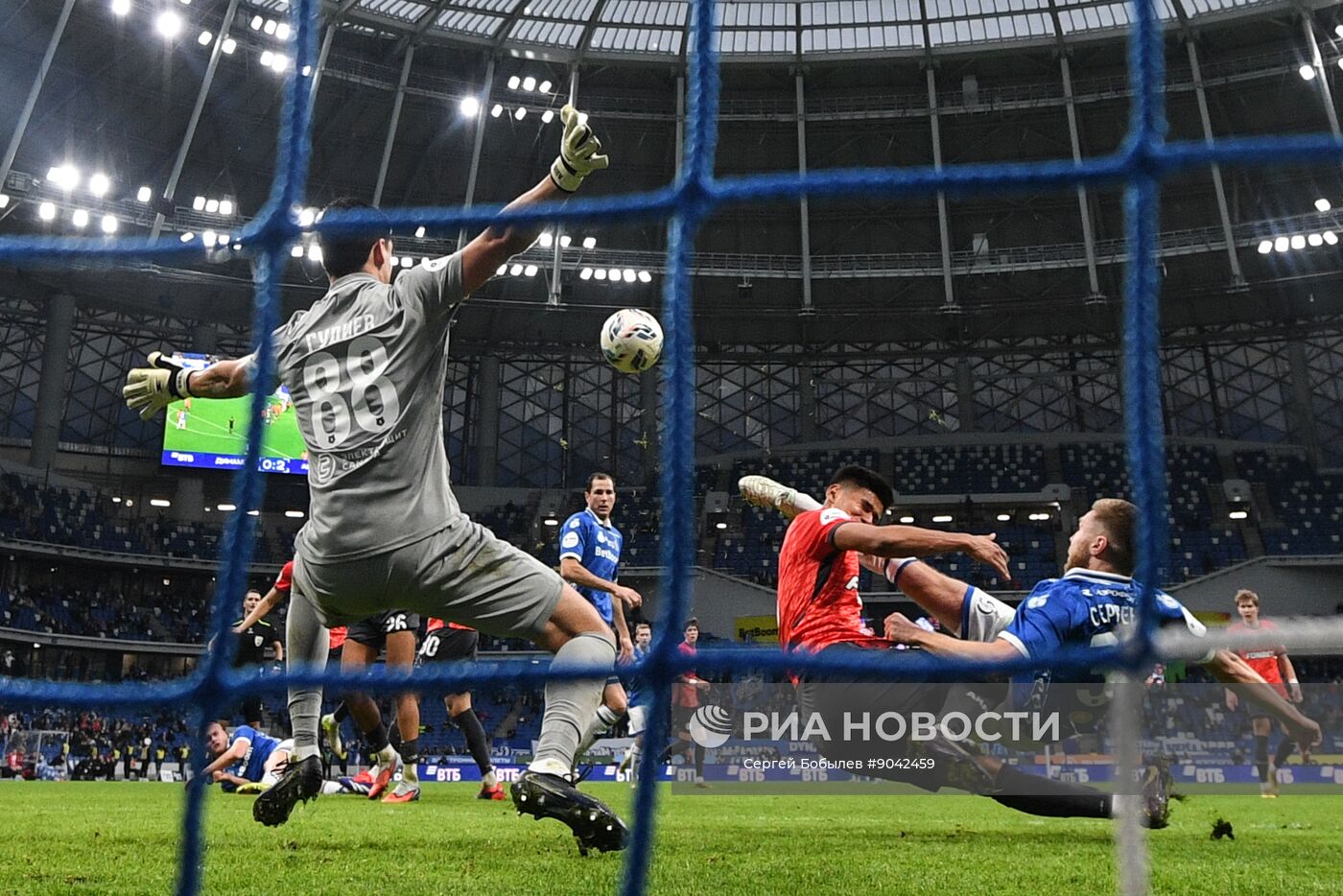 Футбол. РПЛ. "Динамо" (Москва) - "Акрон" (Тольятти)