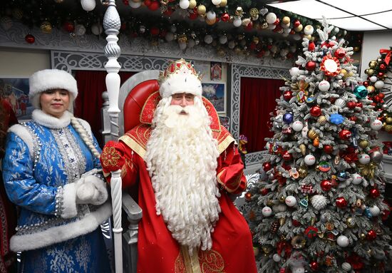 Отправление поезда Деда Мороза из Великого Устюга