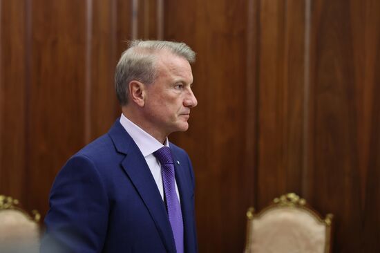 Президент Владимир Путин встретился с главой Сбербанка Германом Грефом