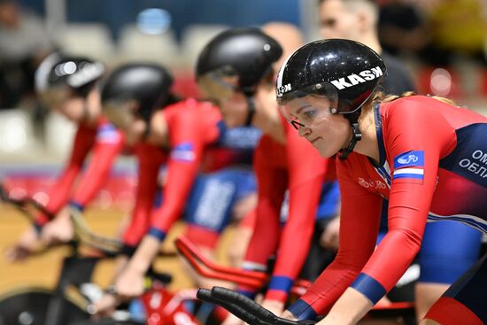 Велогонка на треке в Омске