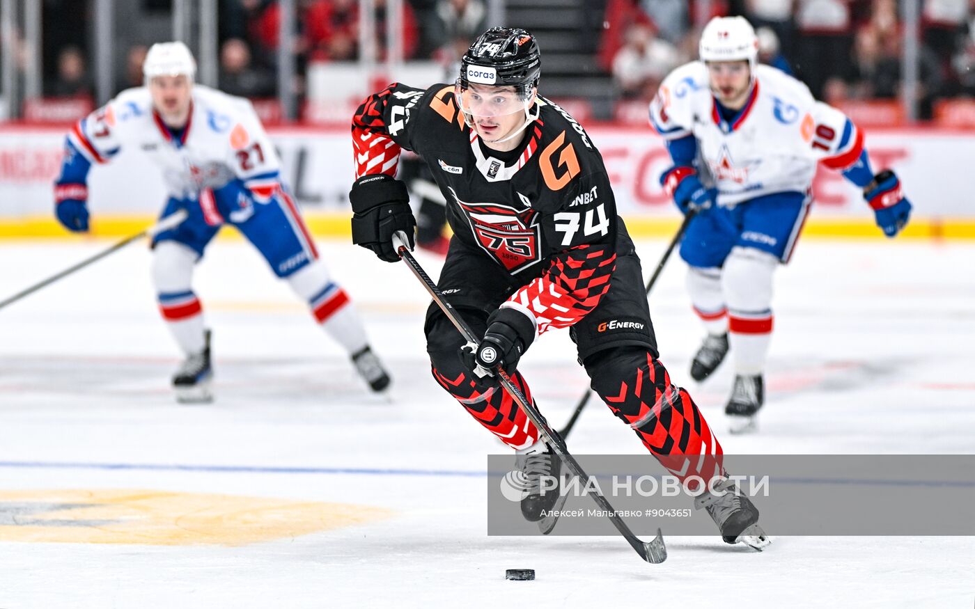 Хоккей. КХЛ. "Авангард" (Омск) - СКА (Санкт-Петербург)