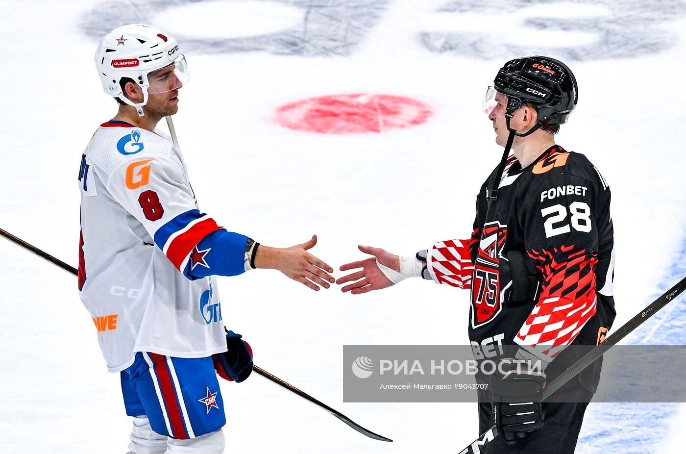 Хоккей. КХЛ. "Авангард" (Омск) - СКА (Санкт-Петербург)