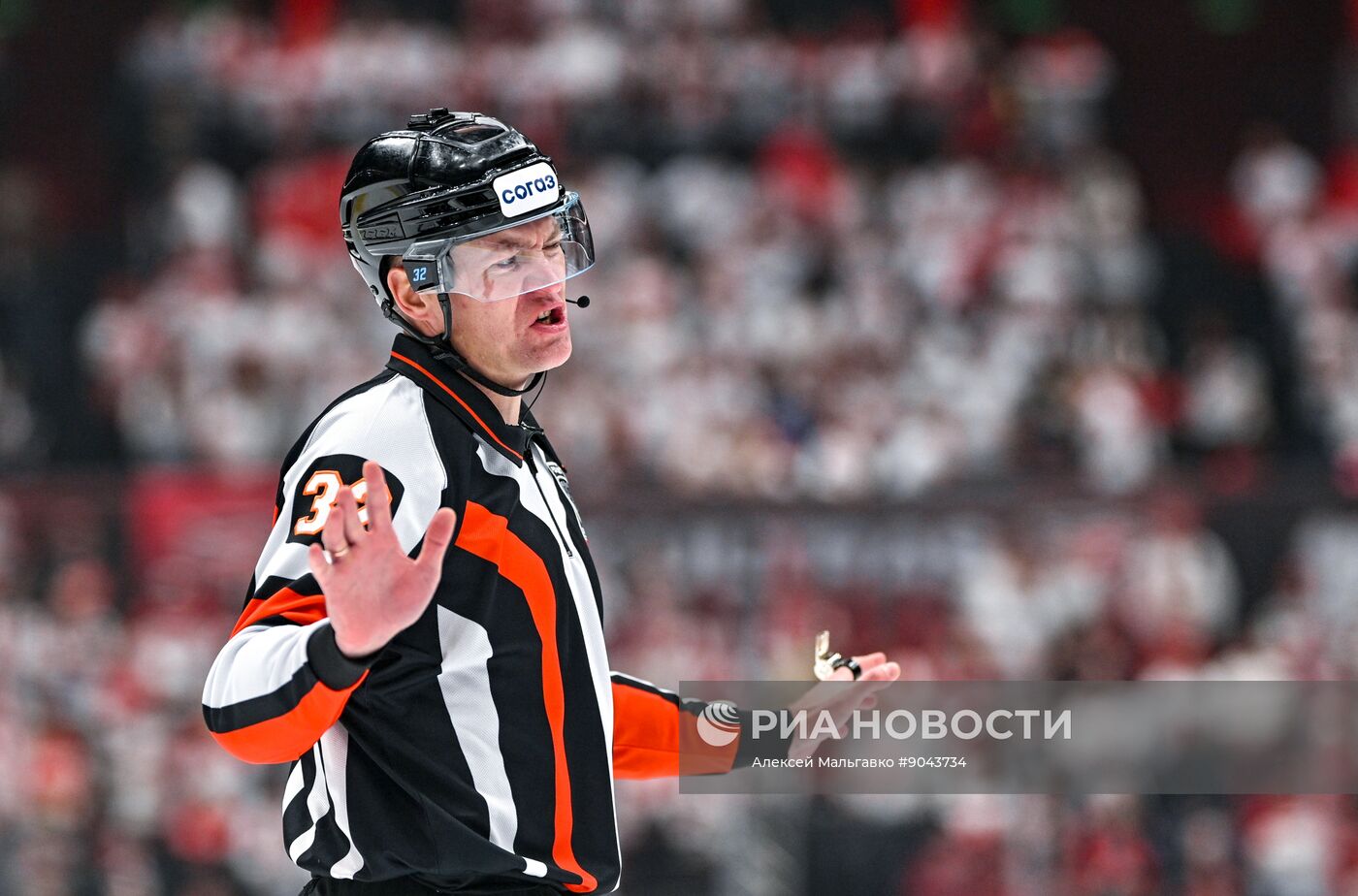 Хоккей. КХЛ. "Авангард" (Омск) - СКА (Санкт-Петербург)