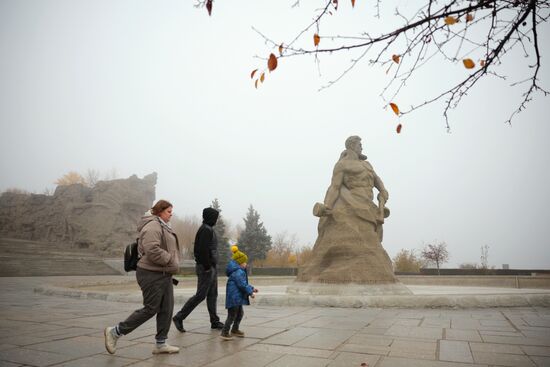 Мемориальный комплекс "Героям Сталинградской битвы" в Волгограде