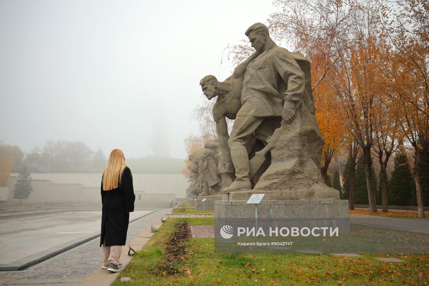 Мемориальный комплекс "Героям Сталинградской битвы" в Волгограде