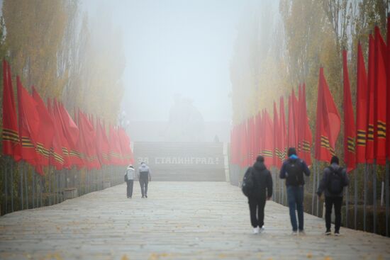 Мемориальный комплекс "Героям Сталинградской битвы" в Волгограде