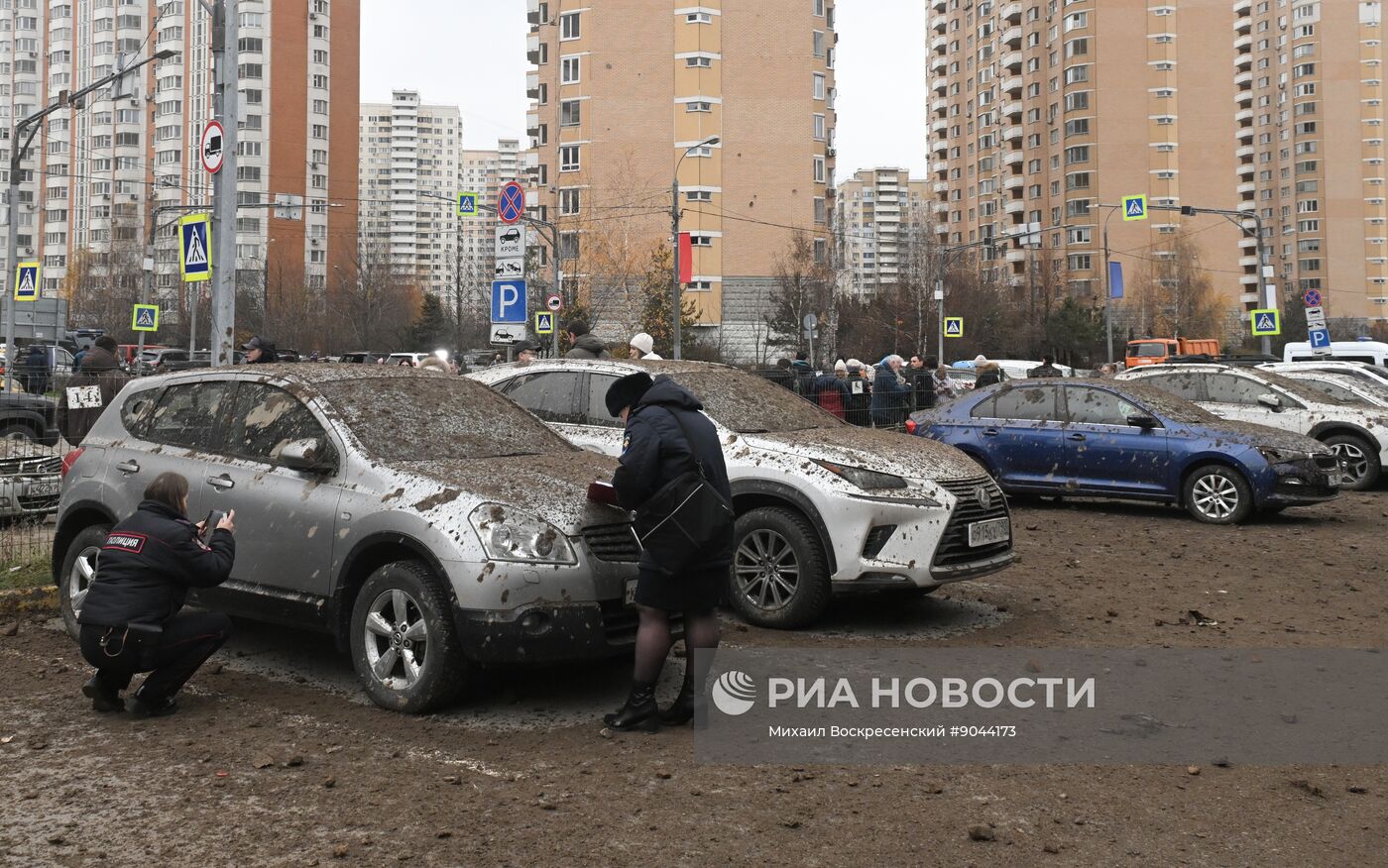 Обрушение конструкции горнолыжного комплекса "Снежком" в Красногорске