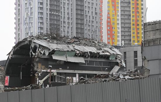 Обрушение конструкции горнолыжного комплекса "Снежком" в Красногорске