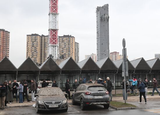 Обрушение конструкции горнолыжного комплекса "Снежком" в Красногорске