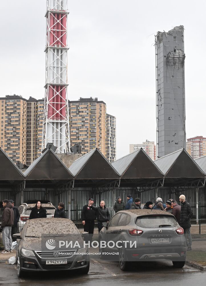 Обрушение конструкции горнолыжного комплекса "Снежком" в Красногорске