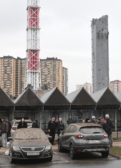 Обрушение конструкции горнолыжного комплекса "Снежком" в Красногорске