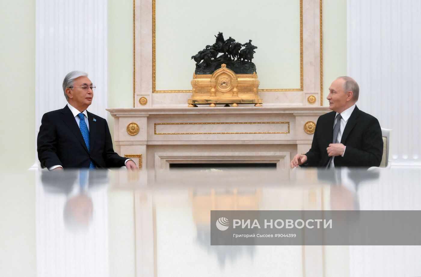 Президент Владимир Путин провел переговоры с президентом Казахстана Касым-Жомартом Токаевым