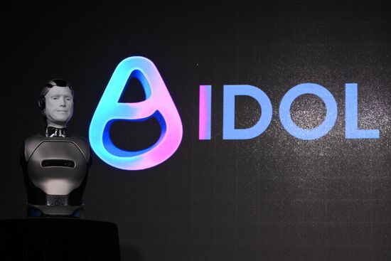 Презентация первого российского антропоморфного робота с ИИ