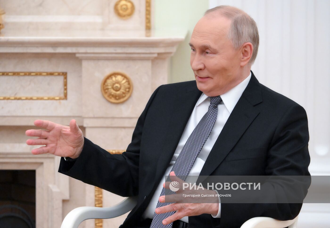 Президент Владимир Путин провел переговоры с президентом Казахстана Касым-Жомартом Токаевым