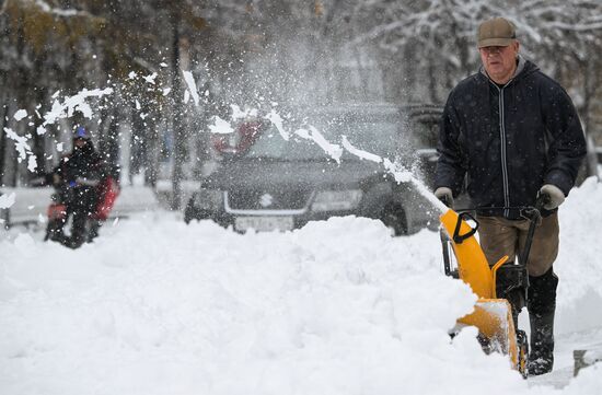 Снег в Новосибирске