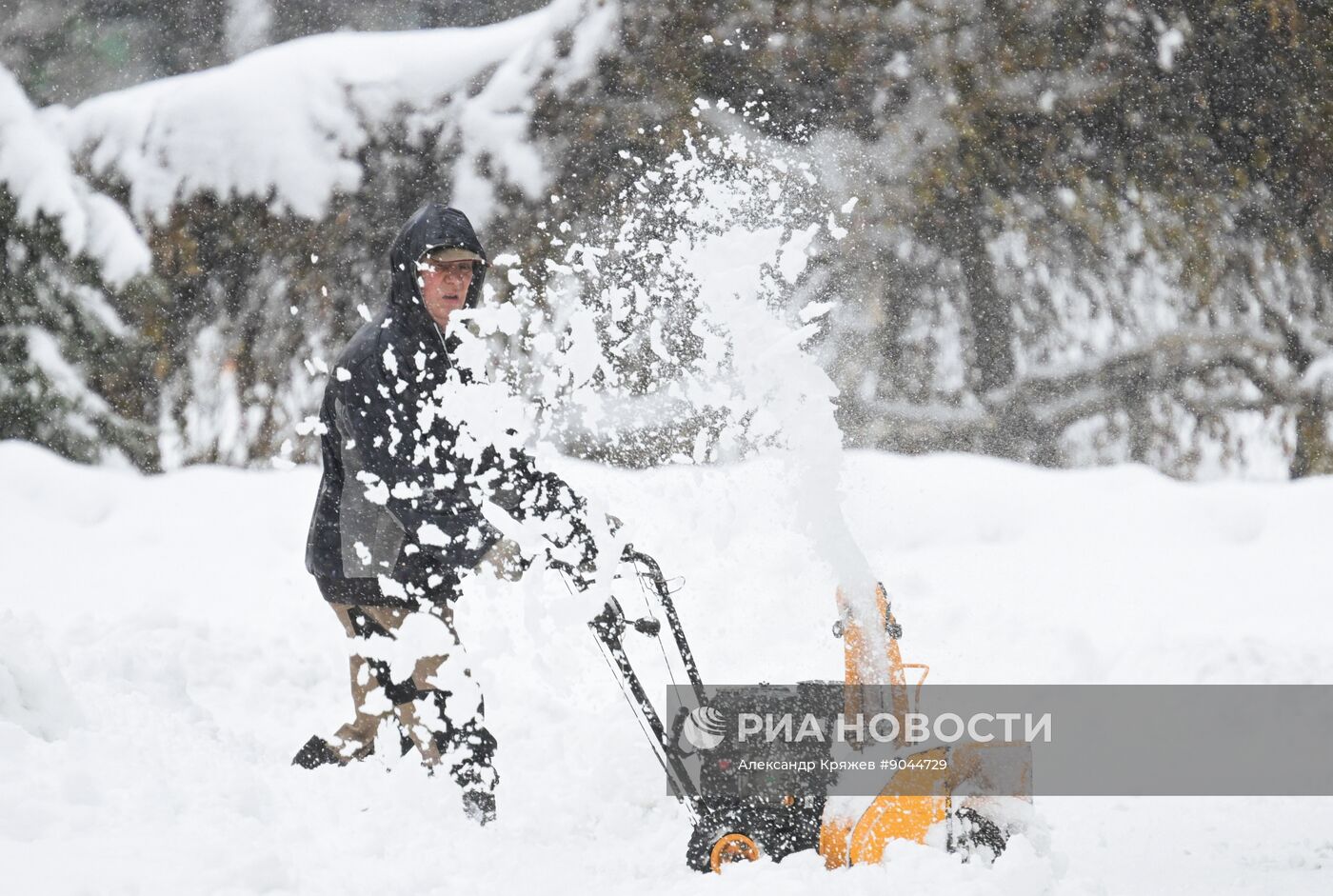 Снег в Новосибирске