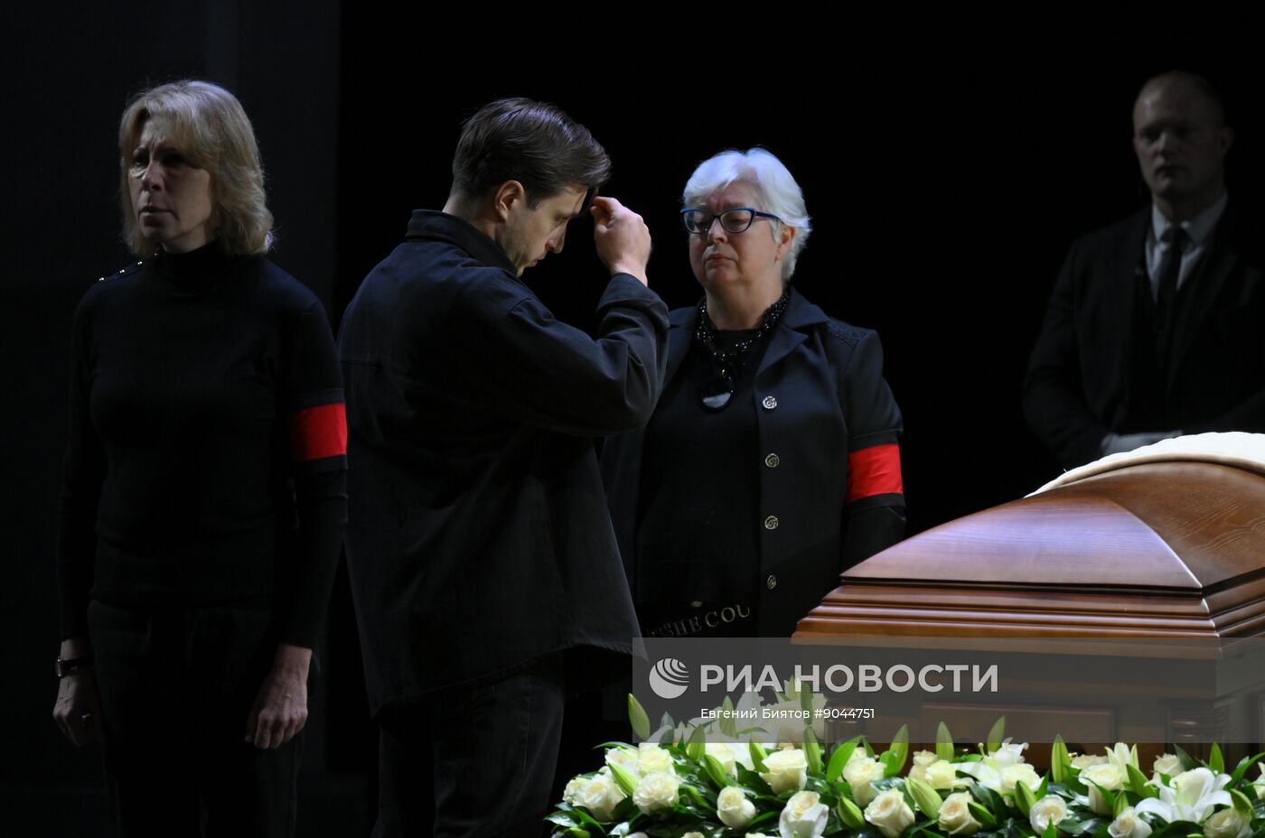 Прощание c народным артистом России Владимиром Симоновым