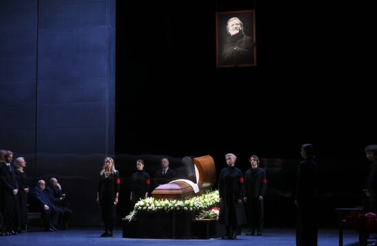 Прощание c народным артистом России Владимиром Симоновым