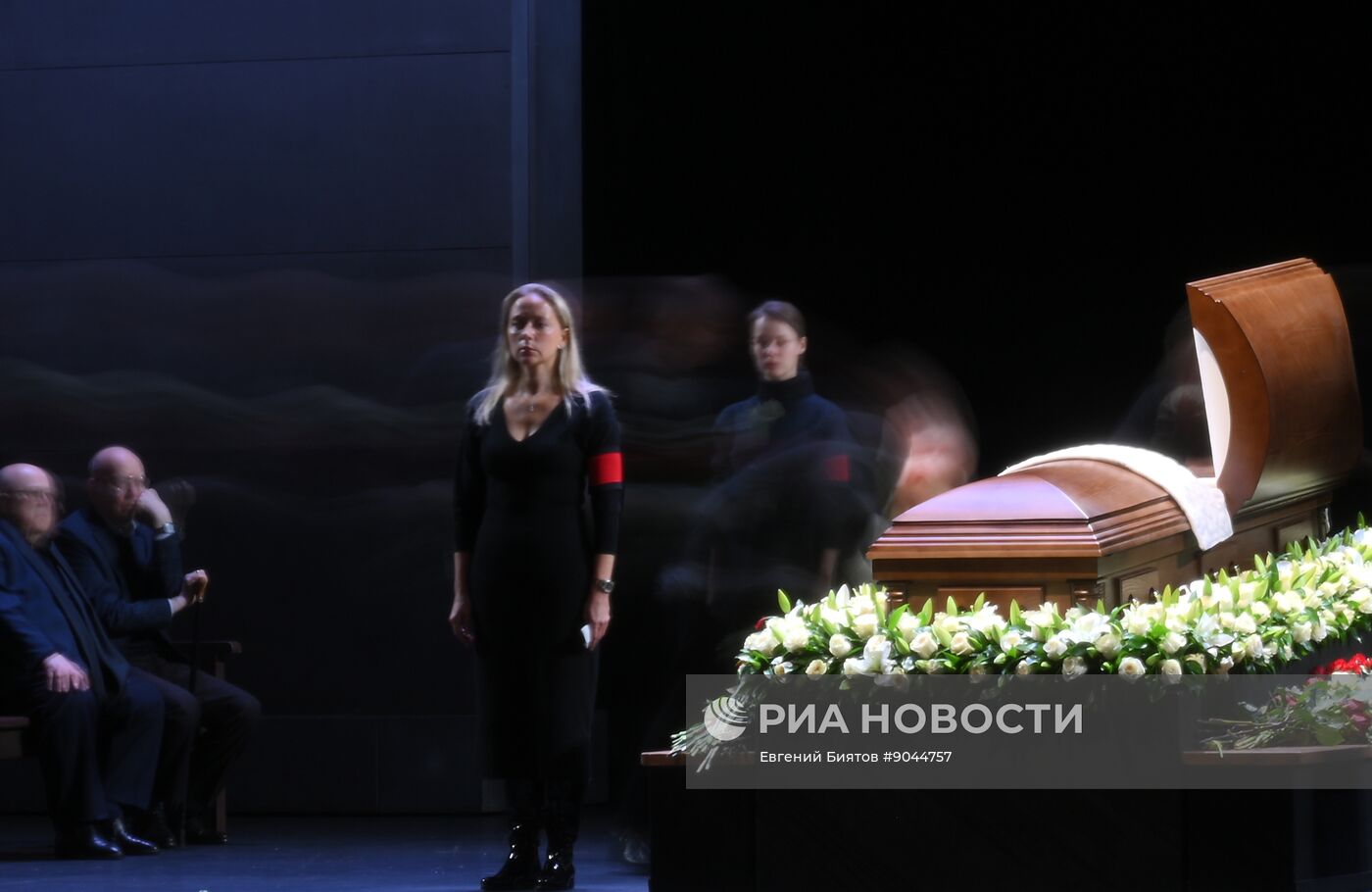 Прощание c народным артистом России Владимиром Симоновым