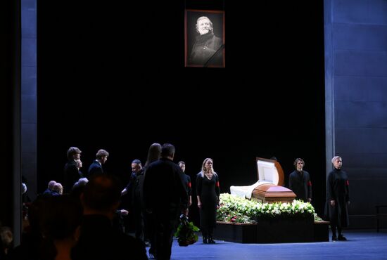 Прощание c народным артистом России Владимиром Симоновым