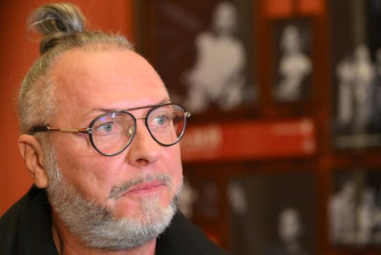 Прощание c народным артистом России Владимиром Симоновым