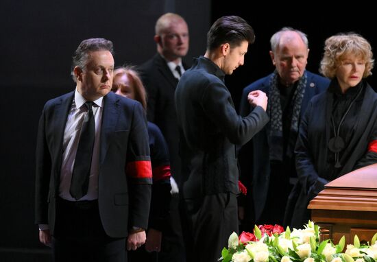 Прощание c народным артистом России Владимиром Симоновым