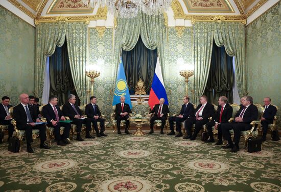 Переговоры президента Владимира Путина и президента Казахстана Касым-Жомарта Токаева