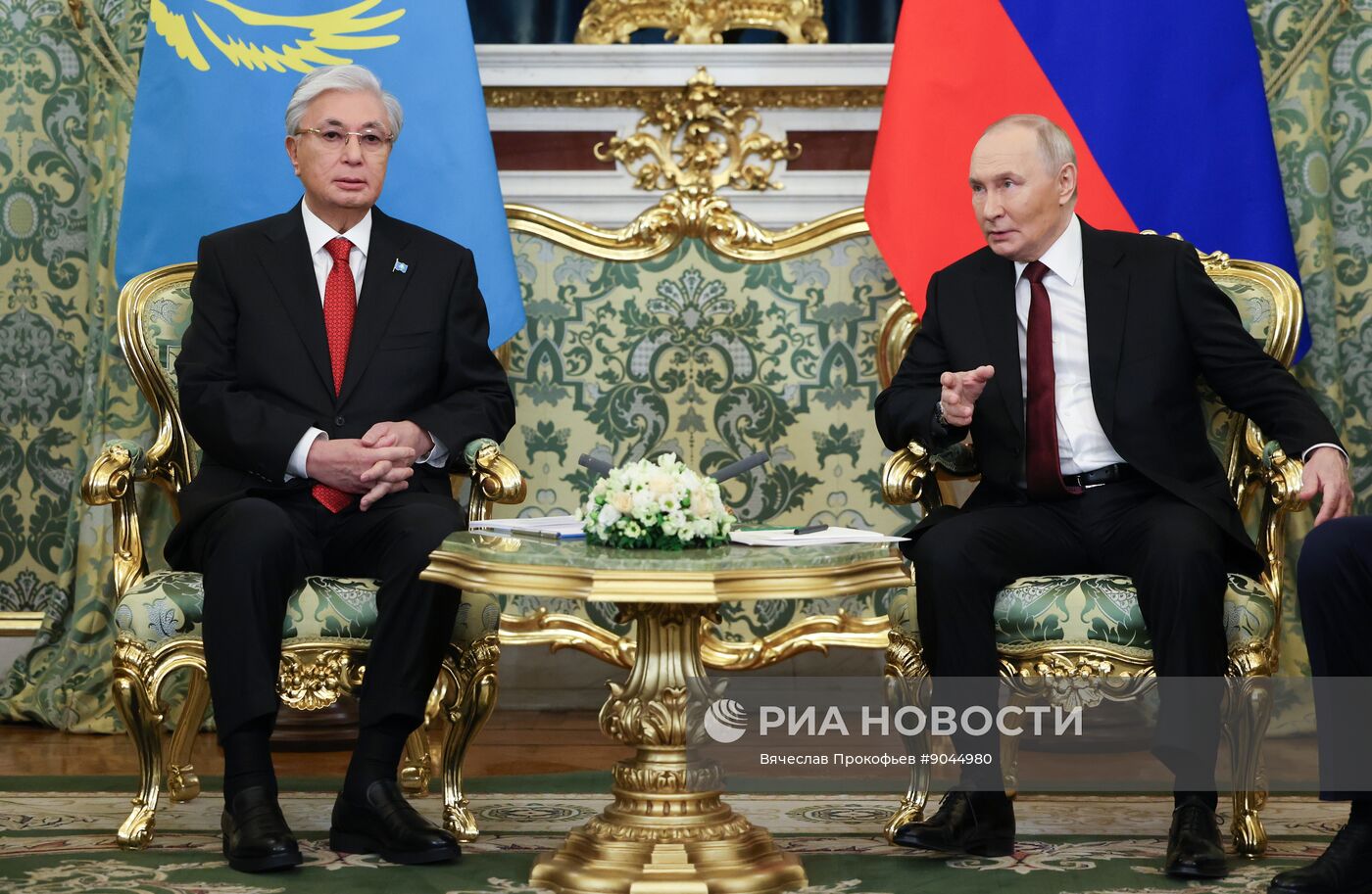 Переговоры президента Владимира Путина и президента Казахстана Касым-Жомарта Токаева