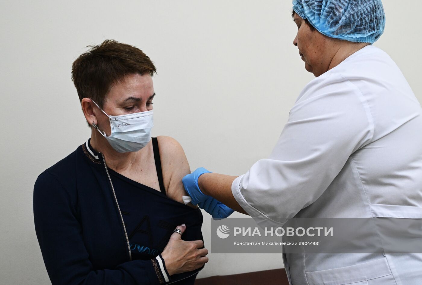 Ежегодная вакцинация в Крыму против гриппа