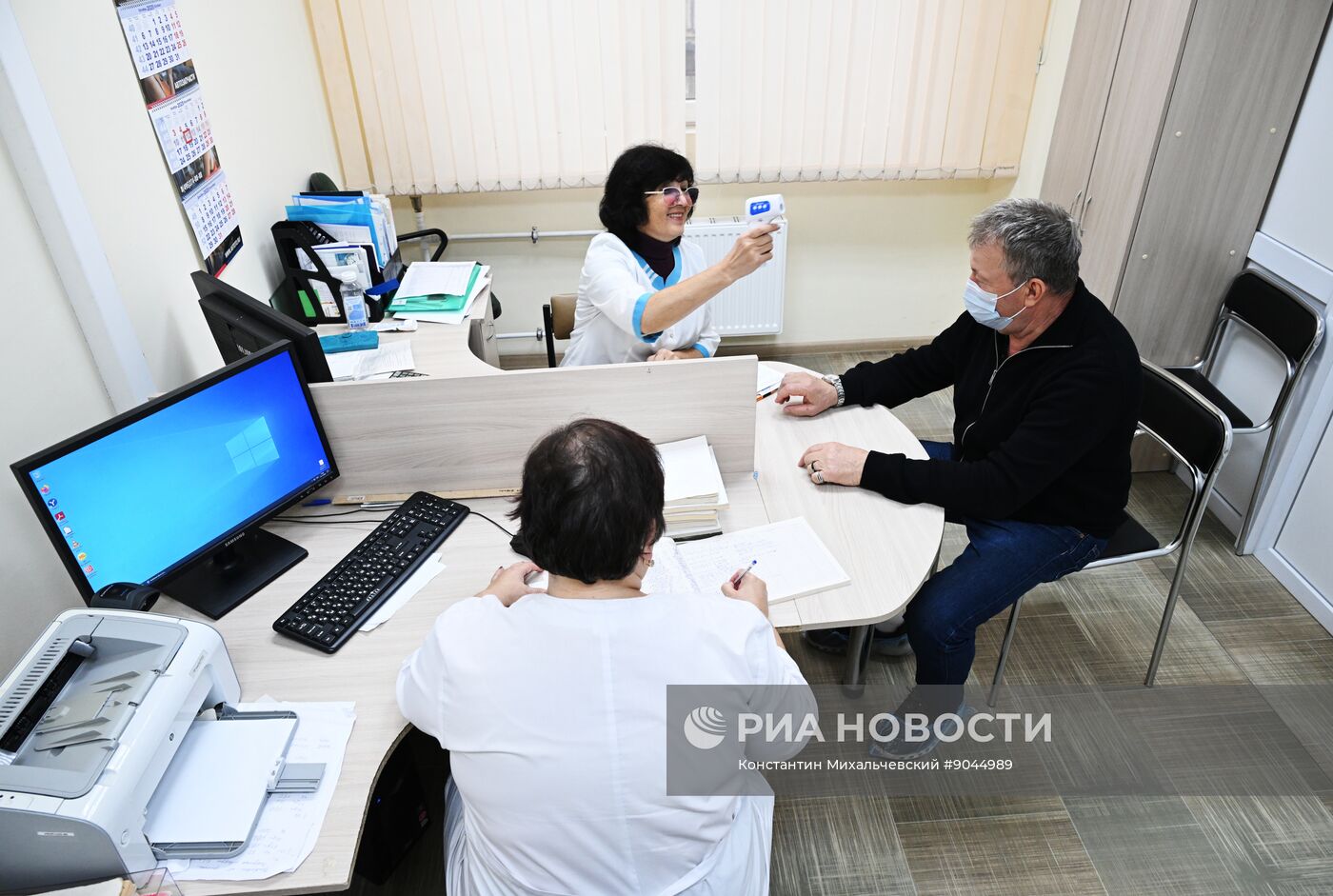 Ежегодная вакцинация в Крыму против гриппа