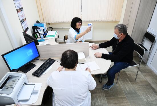 Ежегодная вакцинация в Крыму против гриппа