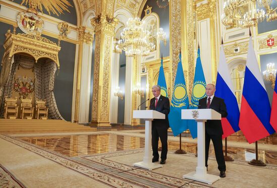 Переговоры президента Владимира Путина и президента Казахстана Касым-Жомарта Токаева