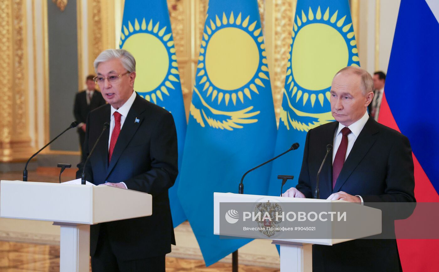 Переговоры президента Владимира Путина и президента Казахстана Касым-Жомарта Токаева