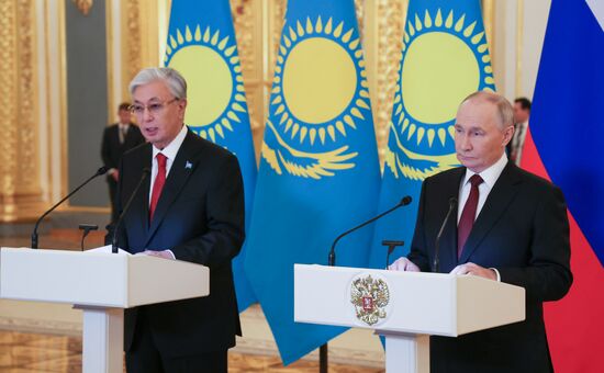 Переговоры президента Владимира Путина и президента Казахстана Касым-Жомарта Токаева