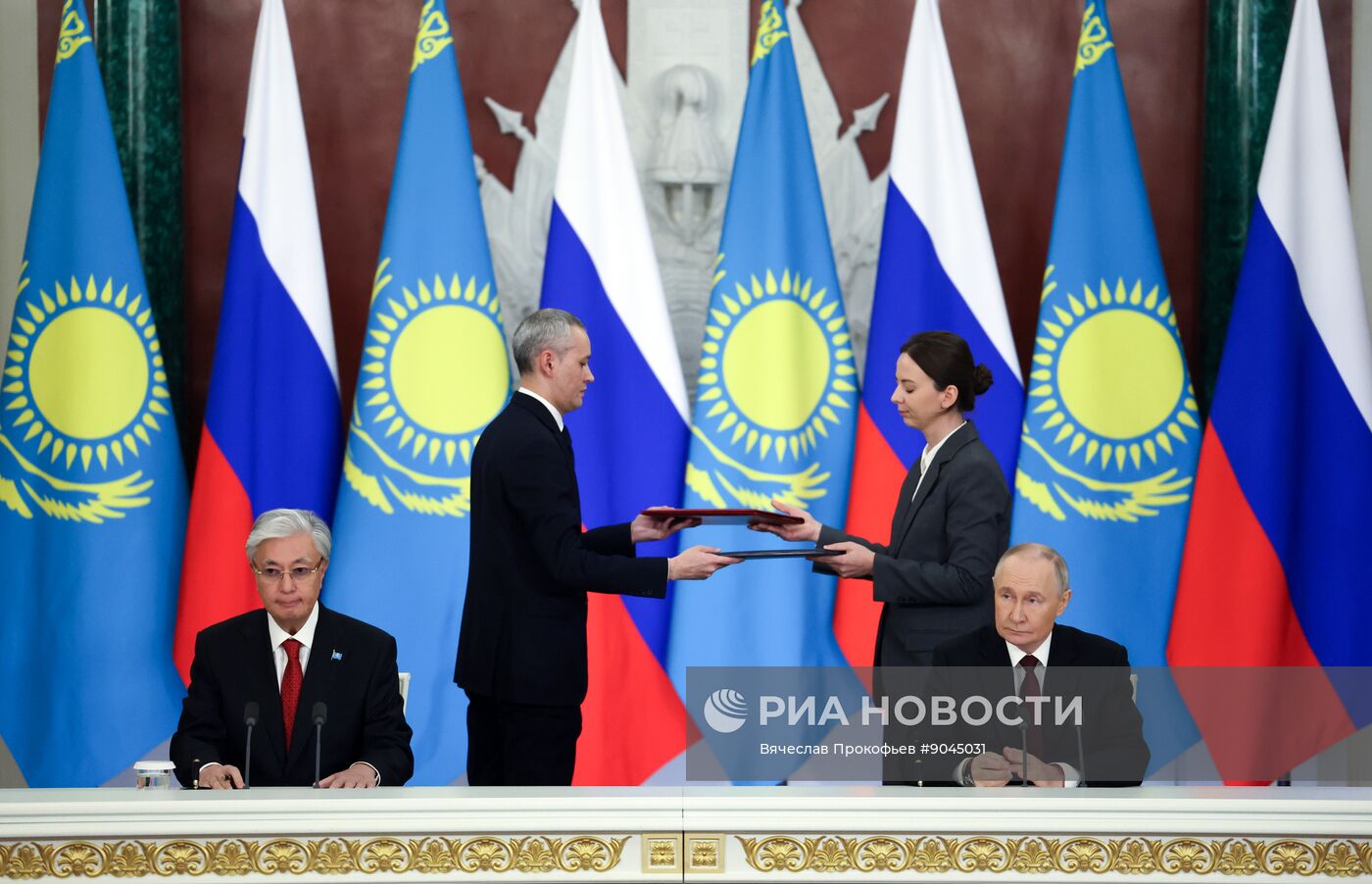 Переговоры президента Владимира Путина и президента Казахстана Касым-Жомарта Токаева