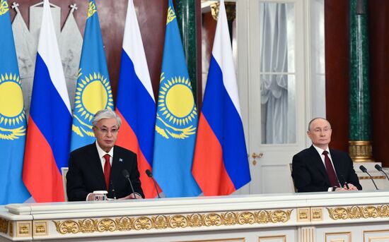Переговоры президента Владимира Путина и президента Казахстана Касым-Жомарта Токаева