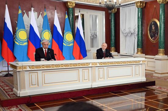 Переговоры президента Владимира Путина и президента Казахстана Касым-Жомарта Токаева