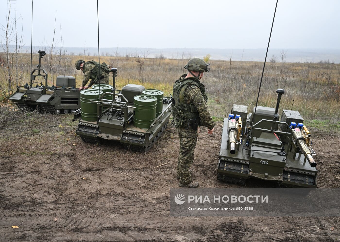 Подготовка операторов робототехнических комплексов "Курьер" войск РХБЗ группировки "Центр" 