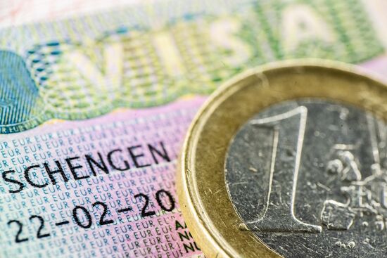 Шенгенские визы и загранпаспорта