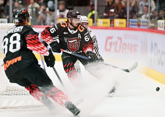 Хоккей. КХЛ. "Авангард" (Омск) - "Трактор" (Челябинск)