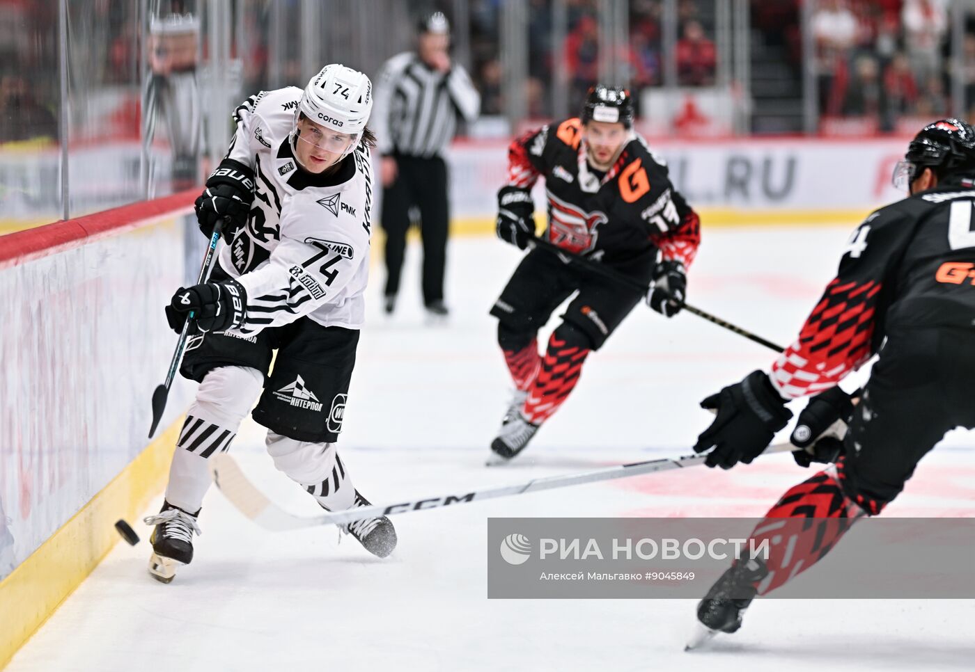 Хоккей. КХЛ. "Авангард" (Омск) - "Трактор" (Челябинск)