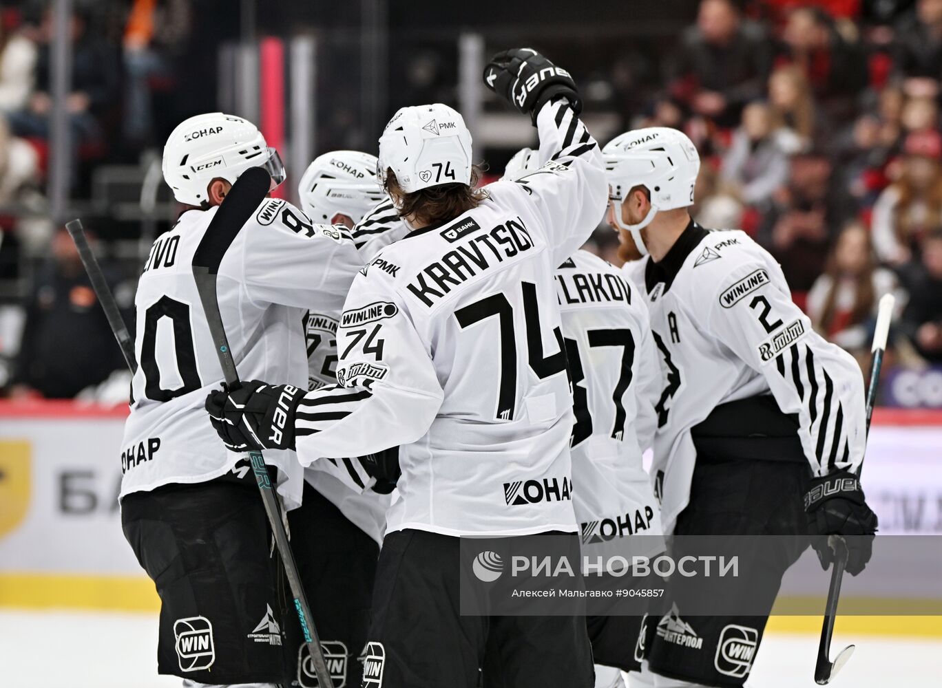 Хоккей. КХЛ. "Авангард" (Омск) - "Трактор" (Челябинск)