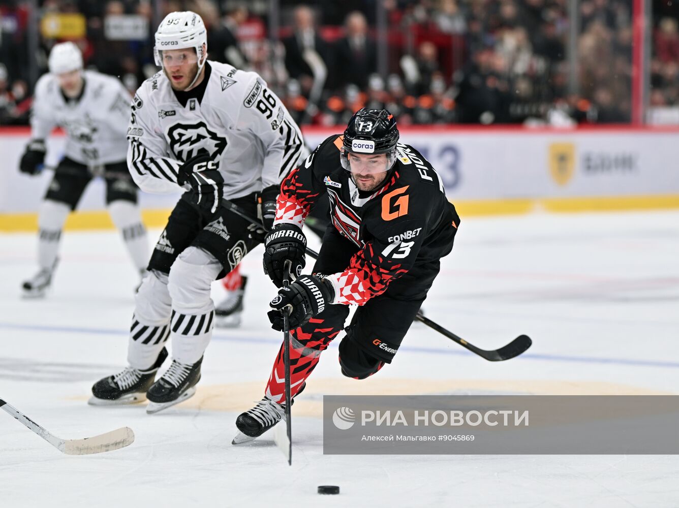Хоккей. КХЛ. "Авангард" (Омск) - "Трактор" (Челябинск)