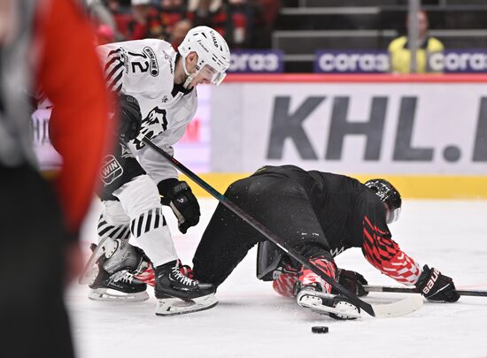 Хоккей. КХЛ. "Авангард" (Омск) - "Трактор" (Челябинск)