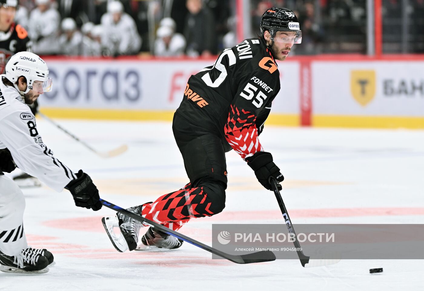 Хоккей. КХЛ. "Авангард" (Омск) - "Трактор" (Челябинск)