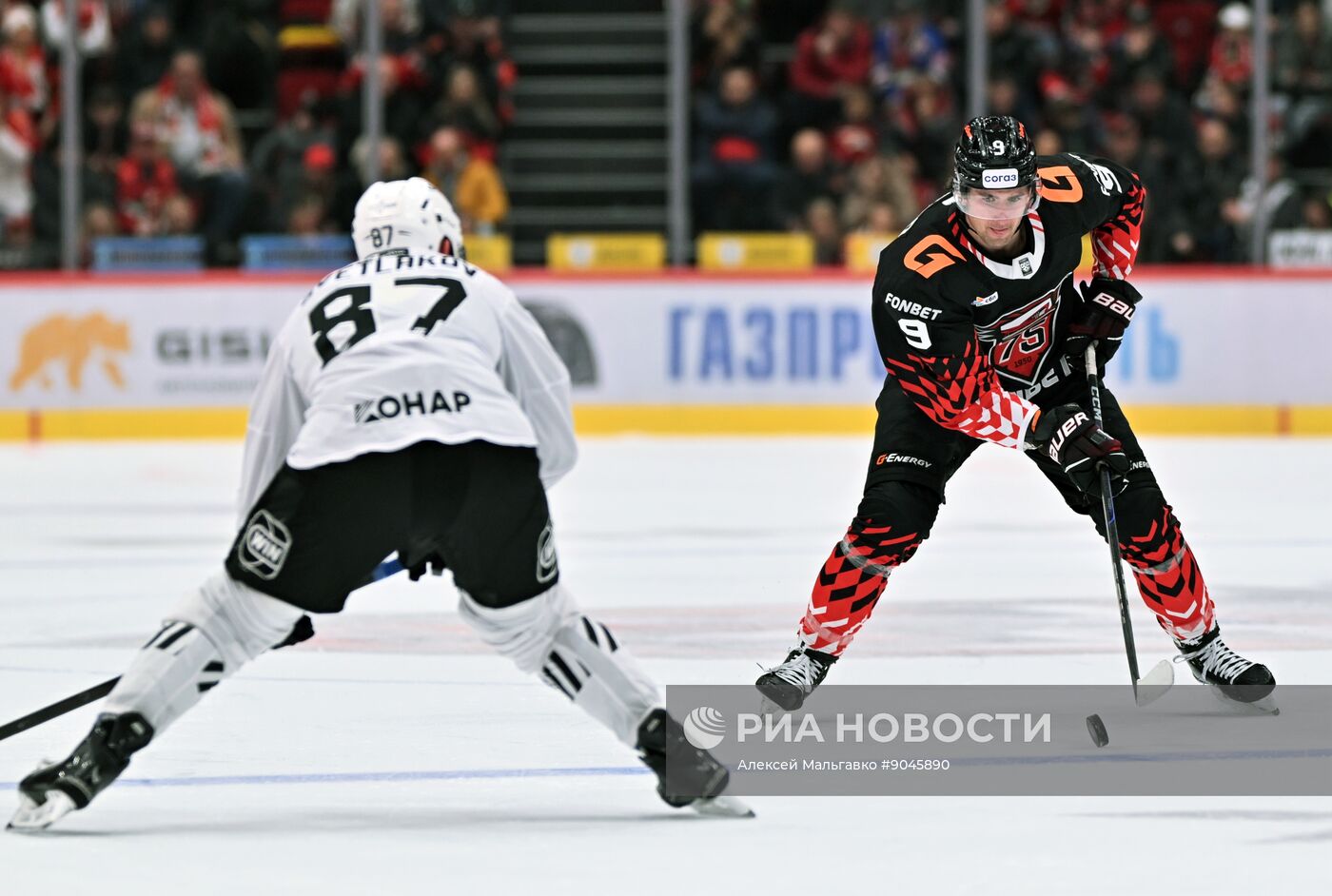 Хоккей. КХЛ. "Авангард" (Омск) - "Трактор" (Челябинск)