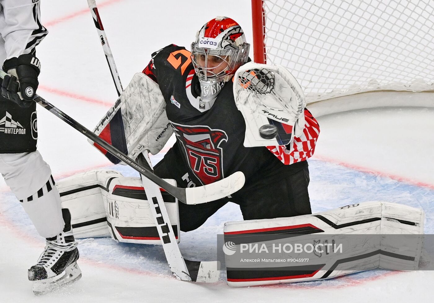 Хоккей. КХЛ. "Авангард" (Омск) - "Трактор" (Челябинск)