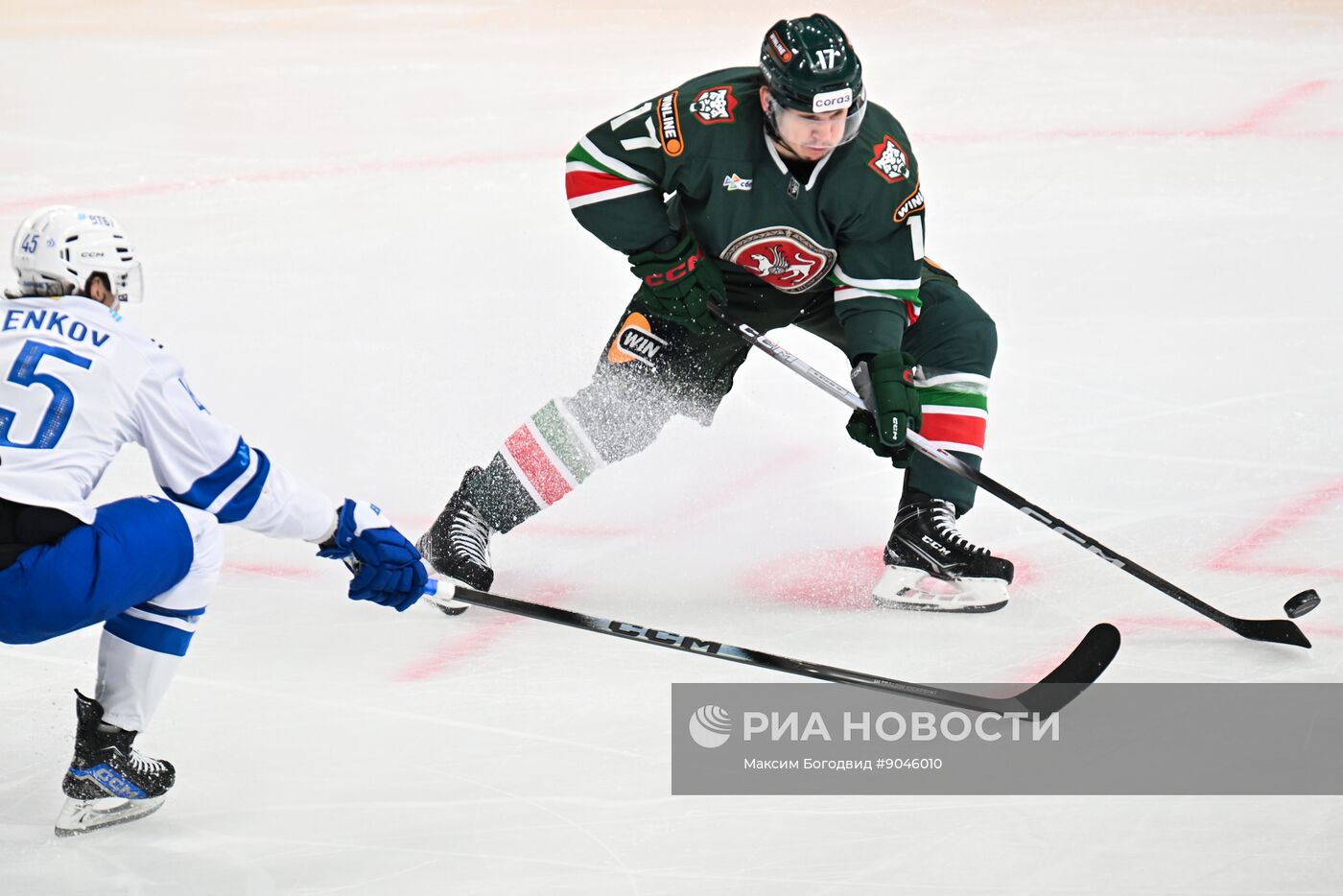 Хоккей. КХЛ. "Ак Барс" (Казань) - "Динамо М" (Москва)