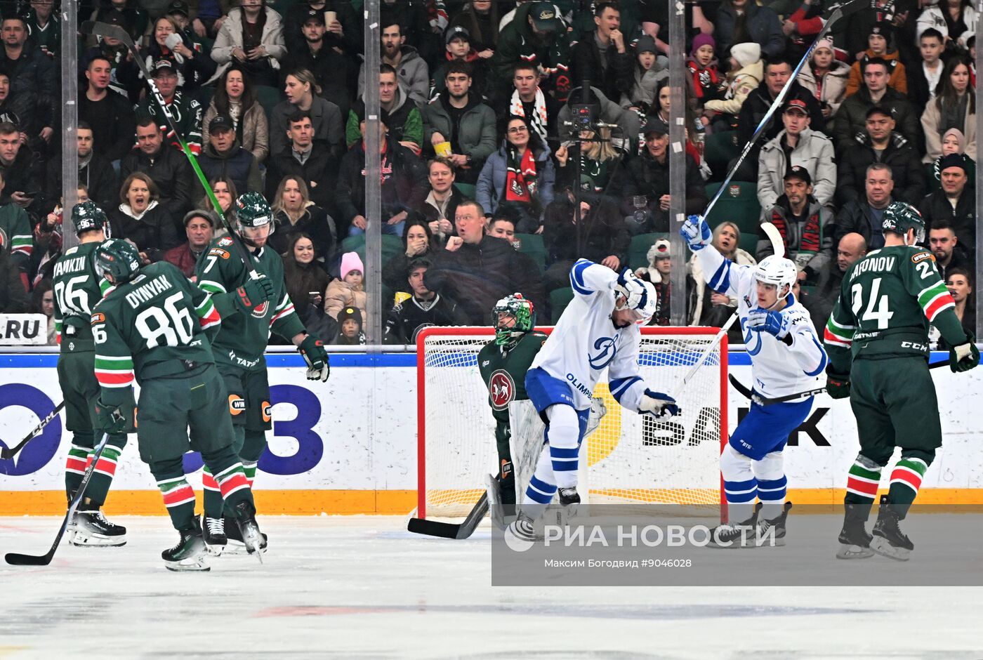 Хоккей. КХЛ. "Ак Барс" (Казань) - "Динамо М" (Москва)
